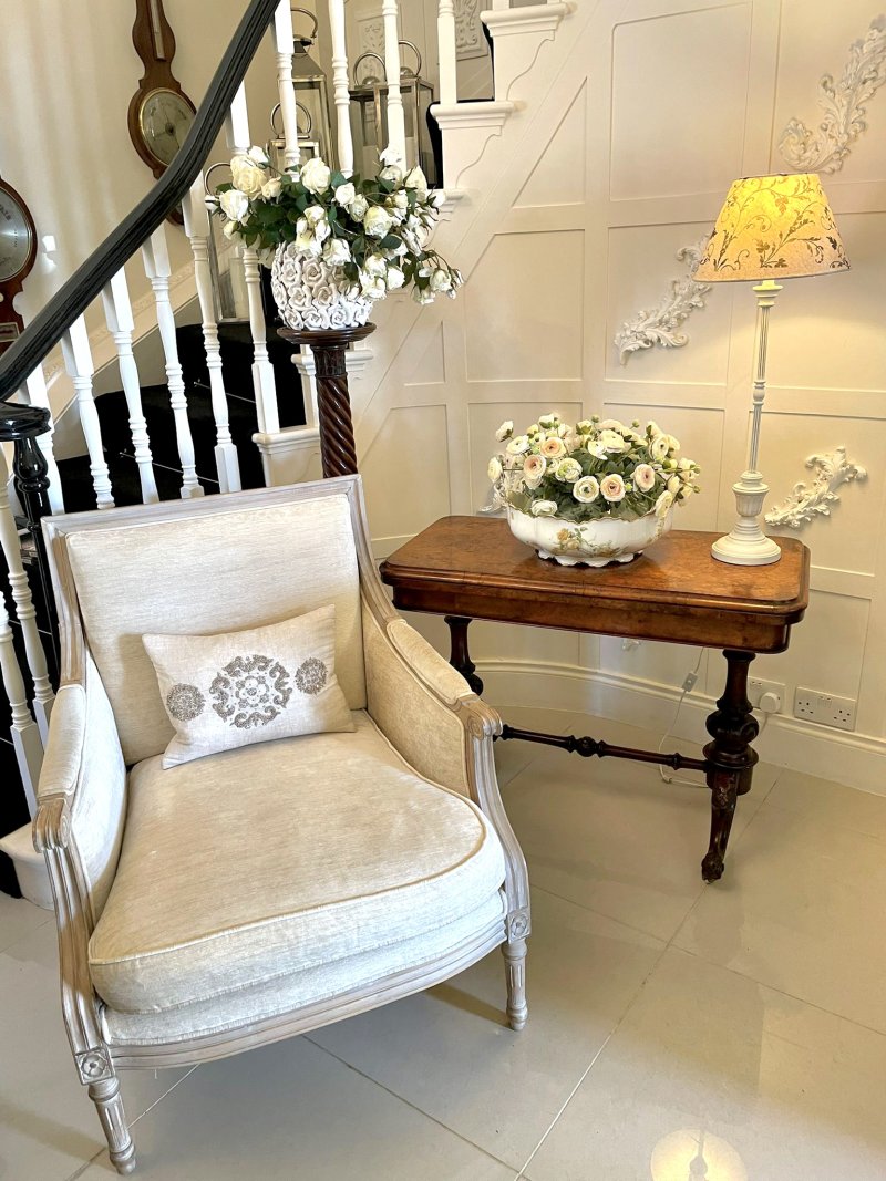 Quality Antique Victorian Burr Walnut Card/Side Table - Image 3